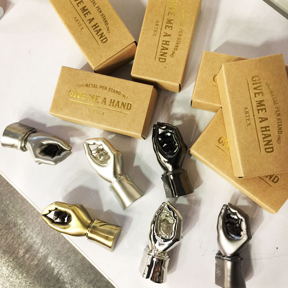 PRODUCT_MAIN_ACCESSORY_GIVEMEAHAND